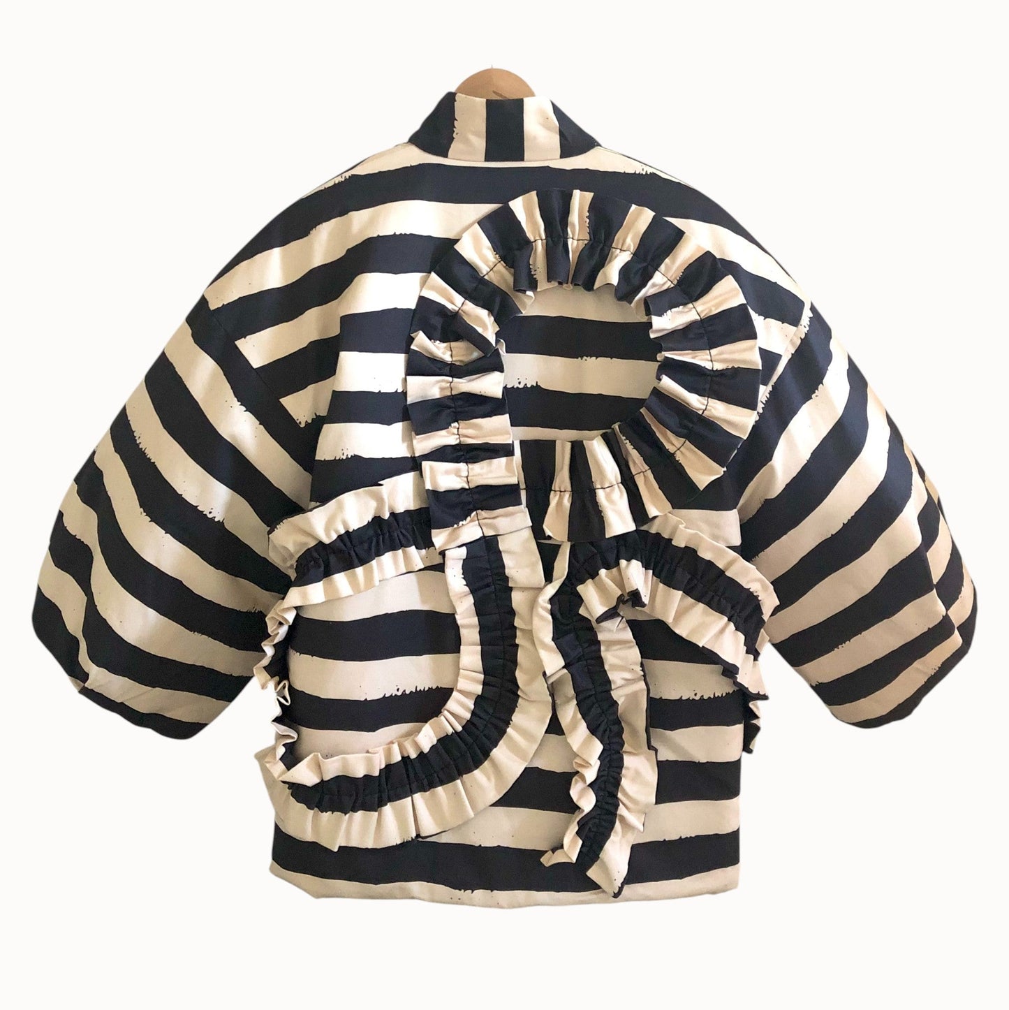Brush-Stripe Hanten Jacket with Oversized Back Ribbon