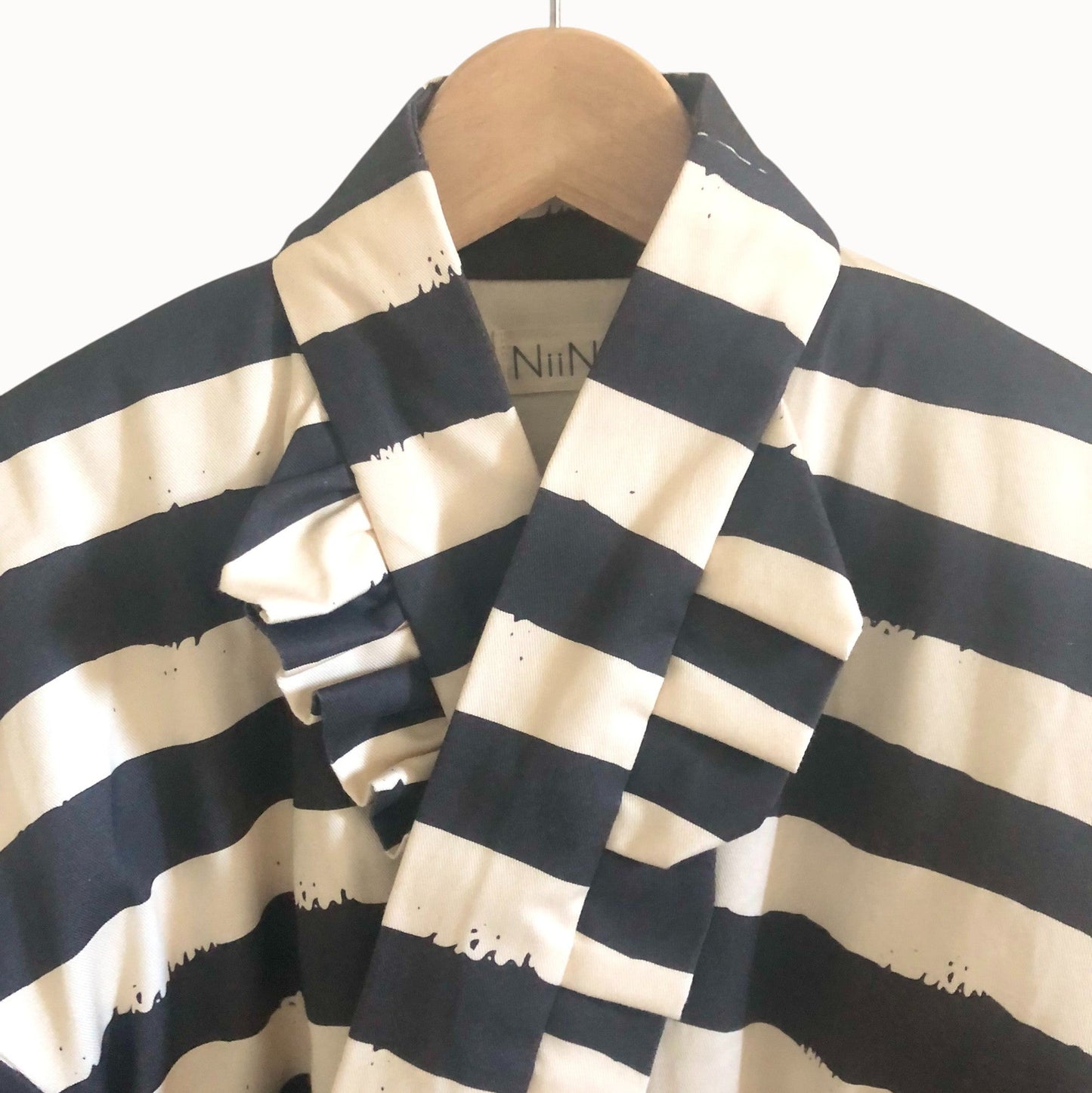 Brush-Stripe Hanten Jacket with Oversized Back Ribbon