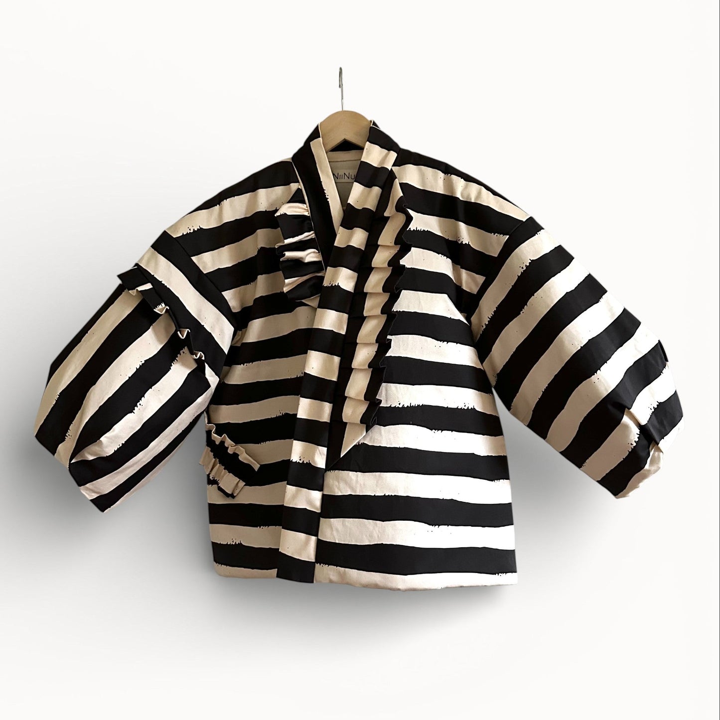 Brush-Stripe Hanten Jacket with Oversized Back Ribbon E